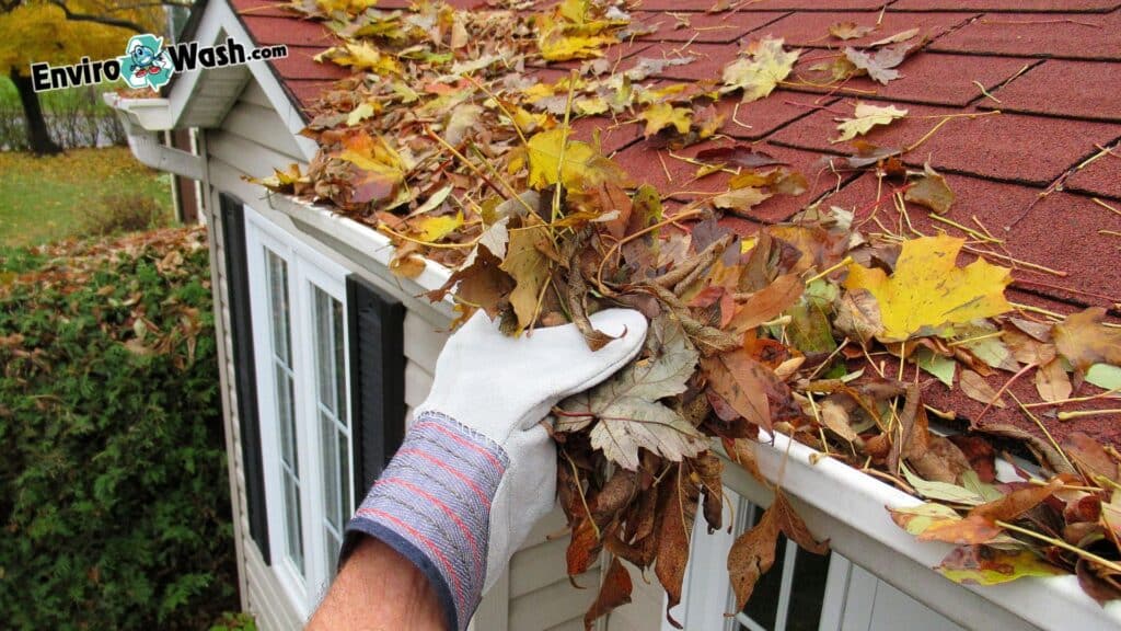 Gutter Cleaning Services in Virginia: Costs, Signs & Timing&nbsp;| Envirowash