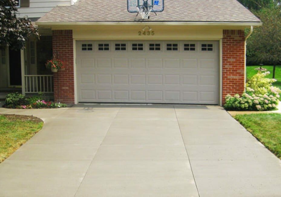 Concrete Cleaning | Envirowash | Pressure Washing in Newport News & Yorktown VA | Envirowash