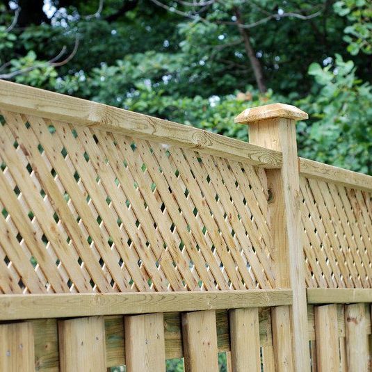 Professional Fence Cleaning | Envirowash | Pressure Washing in Newport News & Yorktown VA